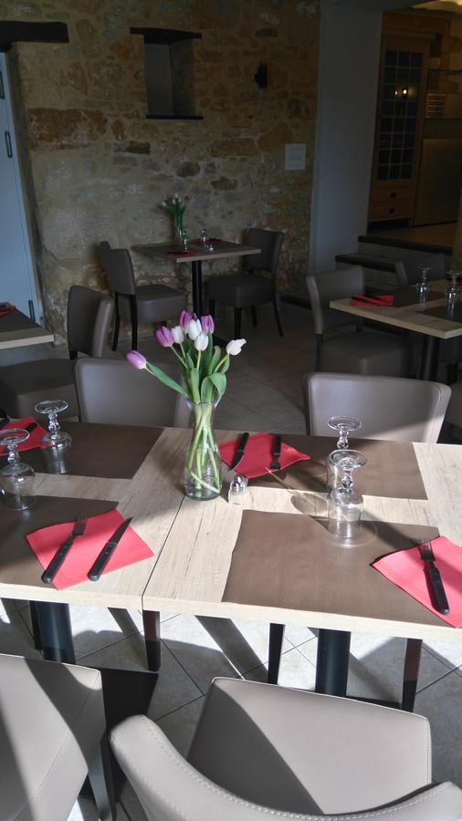 Hotel Restaurant La Traverse Cenac-et-Saint-Julien Экстерьер фото